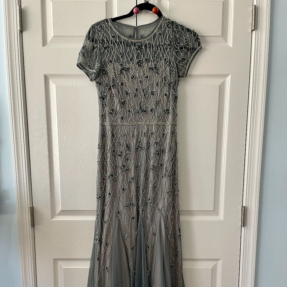 Adrianna Papell Gray Silver Beaded Long Formal Dress Gown - Size 2 or 2P Petite